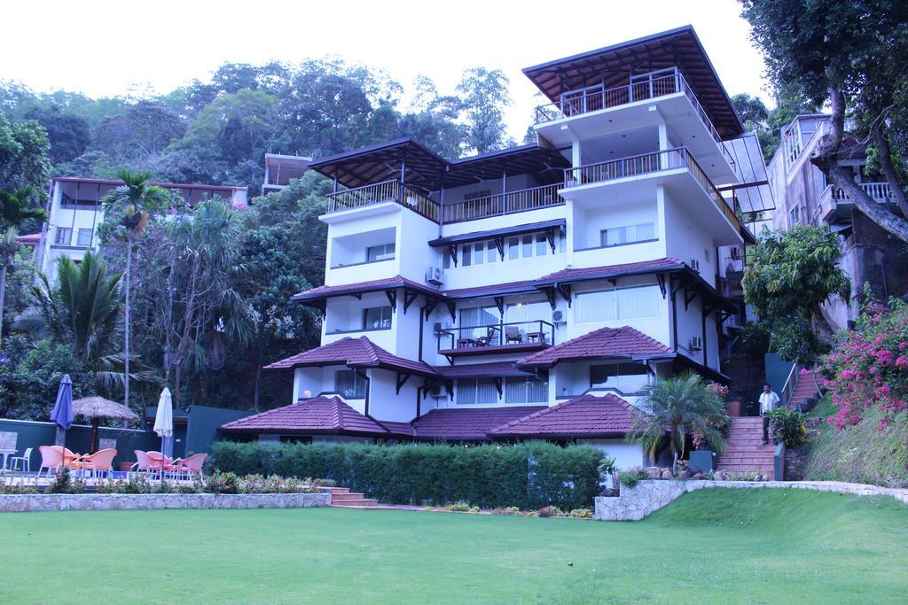 Kandyan Hotel Luaran gambar