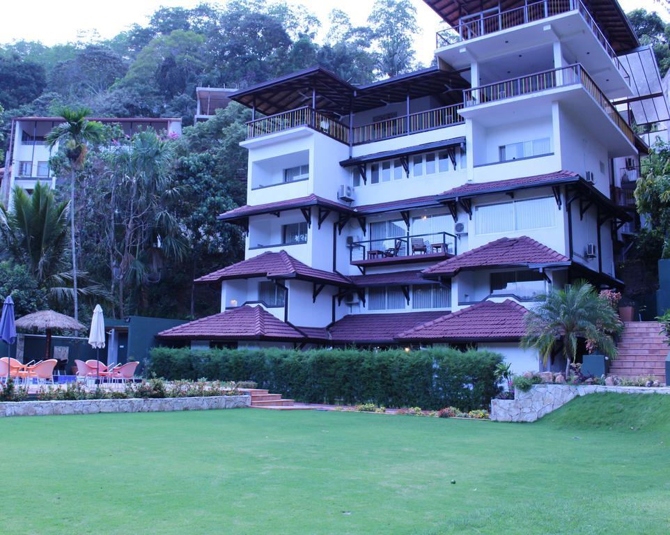 Kandyan Hotel Luaran gambar